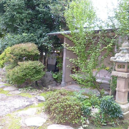 Guesthouse Higashi Fujitatei Shin'onsen Bagian luar foto