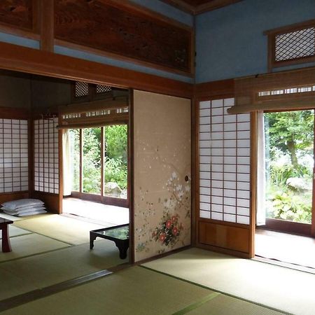 Guesthouse Higashi Fujitatei Shin'onsen Bagian luar foto